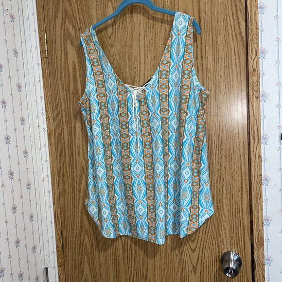 Derek heart Plus size 1X Ladies Southwestern Printed Tied front  resort Festival - Picture 1 of 7